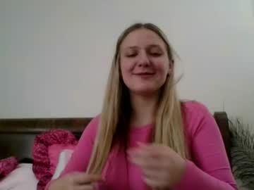 bigtittybella21