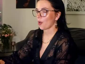 cherryluxe 