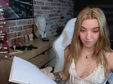 eva happy