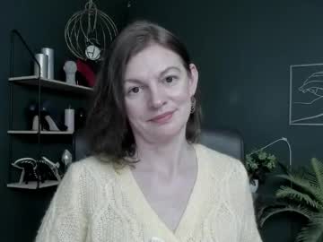 vivian dream